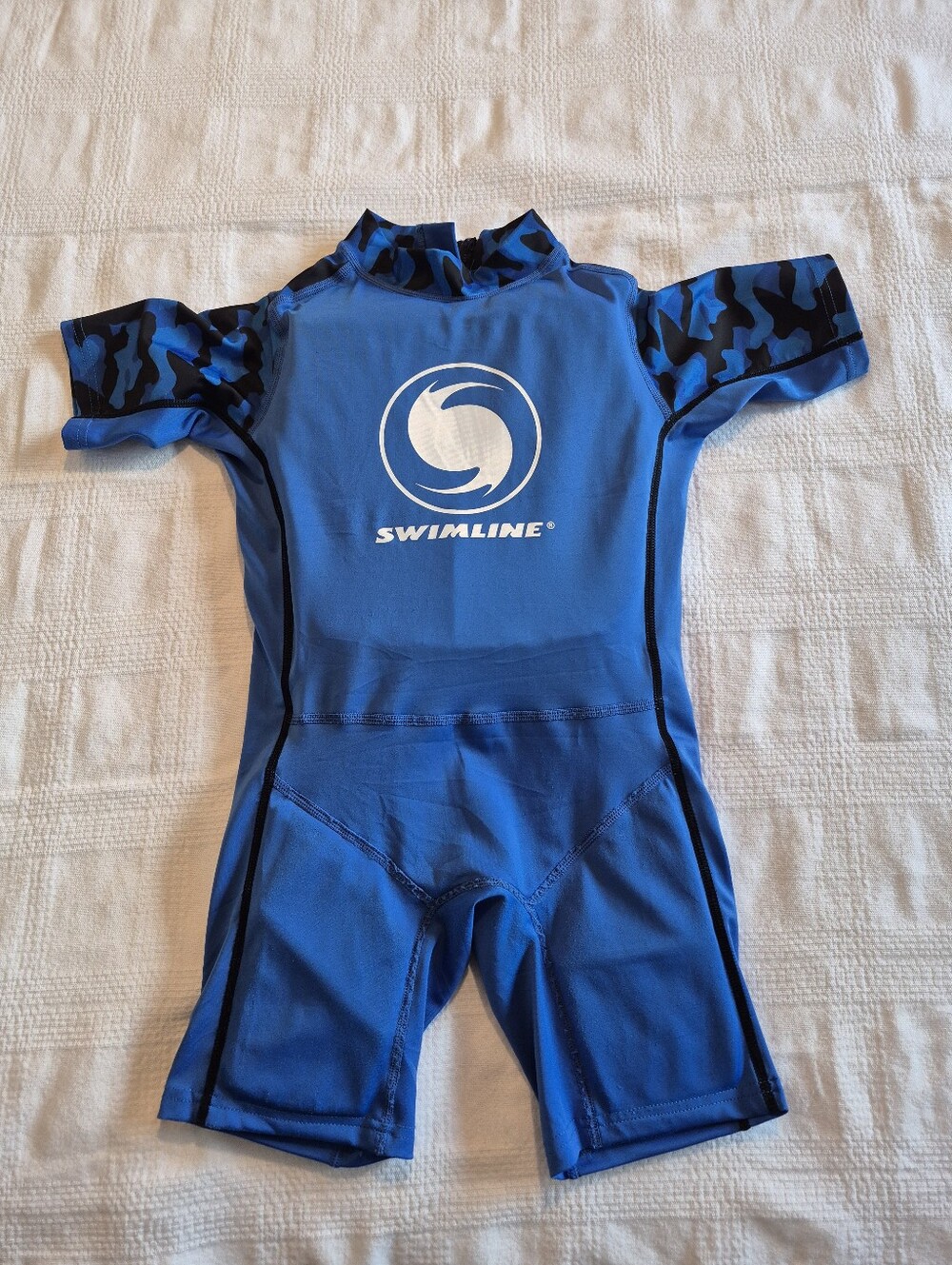 Swimline boys size Large 40-55 lbs swim trainer not a safety float device. VGUC